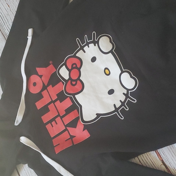 🆕️ CUTE SANRIO HELLO KITTY BLACK HOODED SWEATER ❤️🖤 - Picture 3 of 8